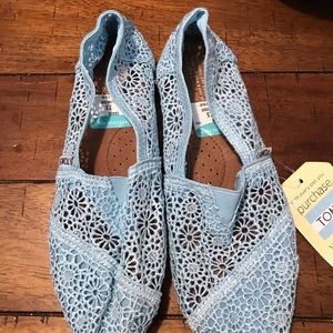 Baby blue toma flats crocheted